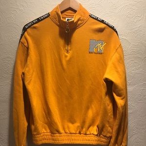 MTV sweatshirt